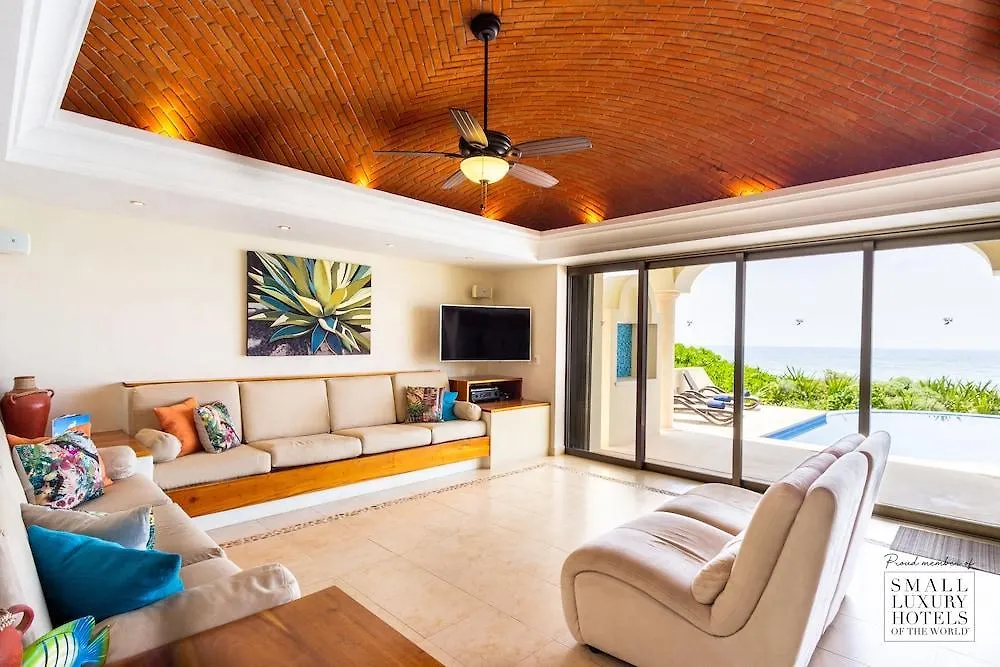 Ocean Front Private 3 Bedroom Villa In Akumal Vr 4*,  Mexique